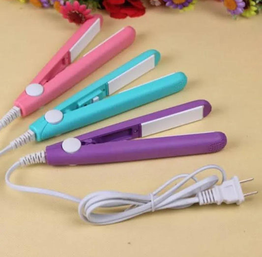 Smooth Salon Quality Mini Hair Straightener NOVAPIK