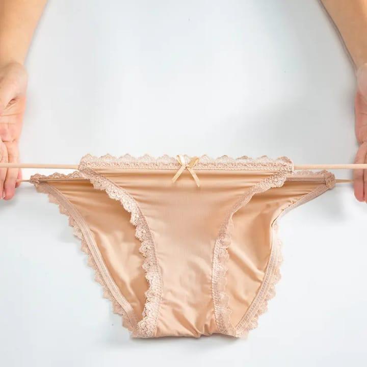 Luxe Silk & Lace G-String – Breathable Elegance, All-Day Comfort NOVAPIK
