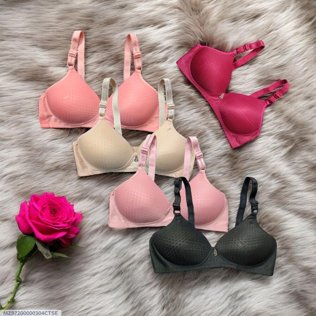 Silk Plain Comfortable And Lightweight Padded Bra NOVAPIK